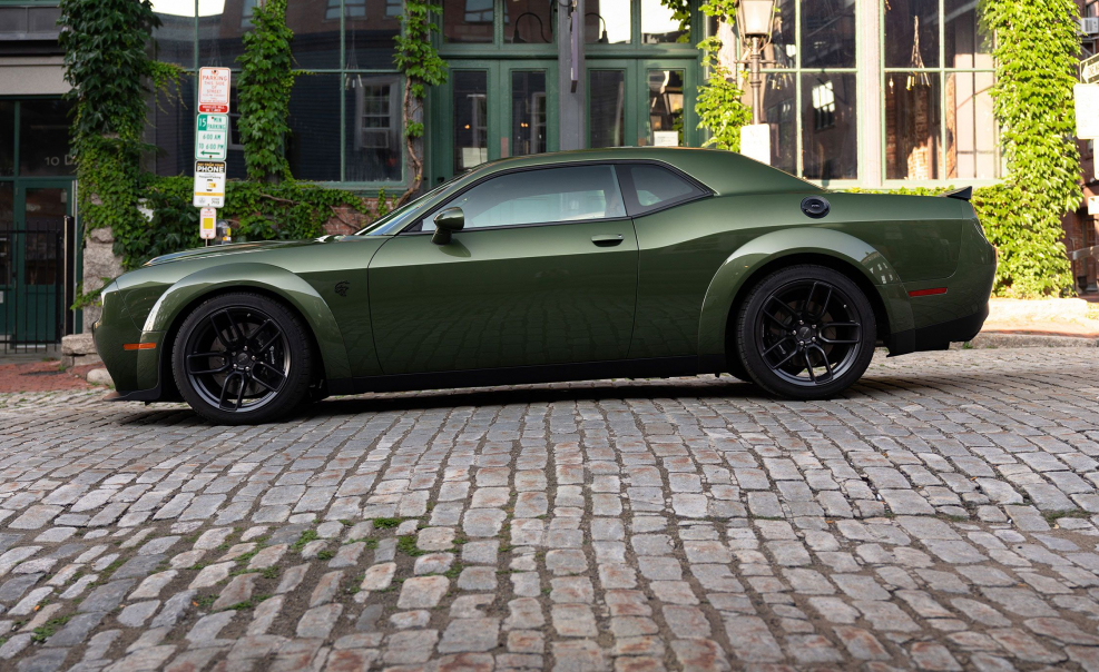 Dodge Challenger srt Hellcat Redeye Widebody 2020