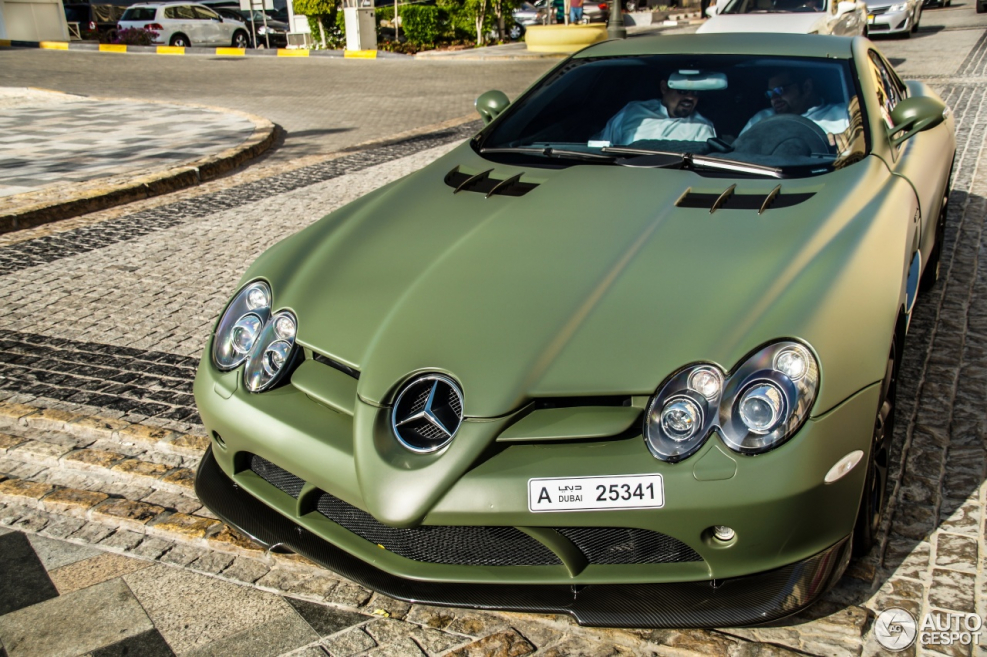 Mercedes SLR MCLAREN зелёный