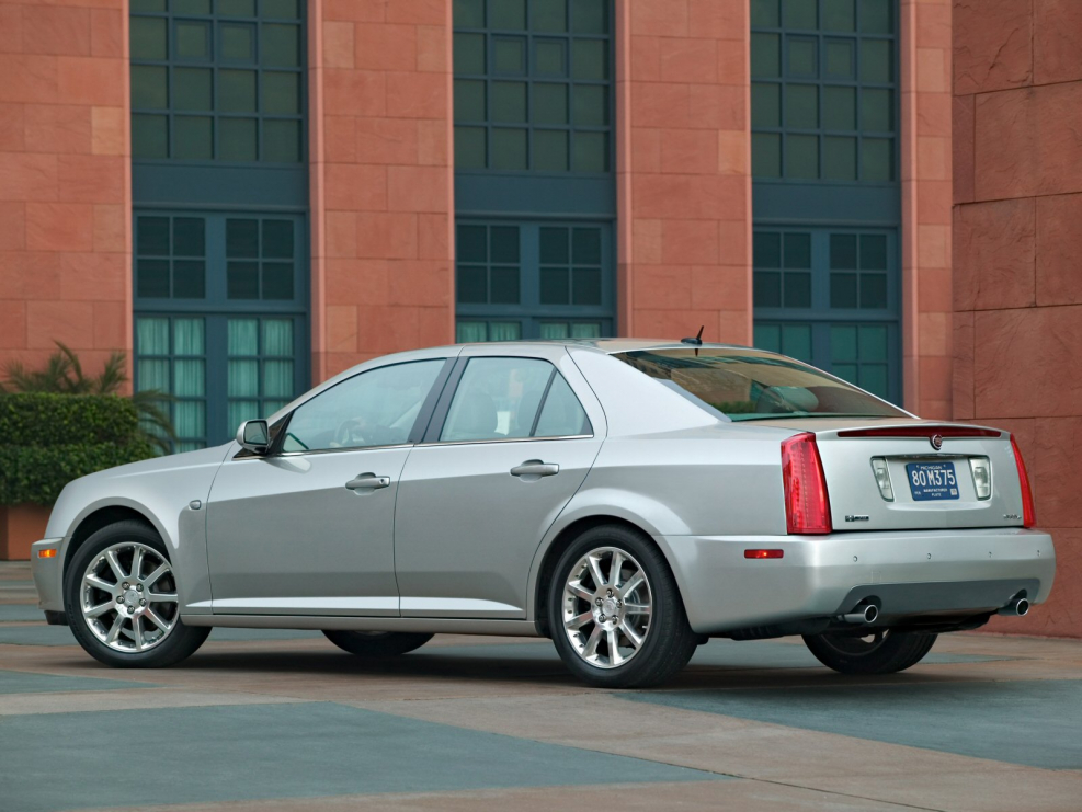 Cadillac STS 4.6