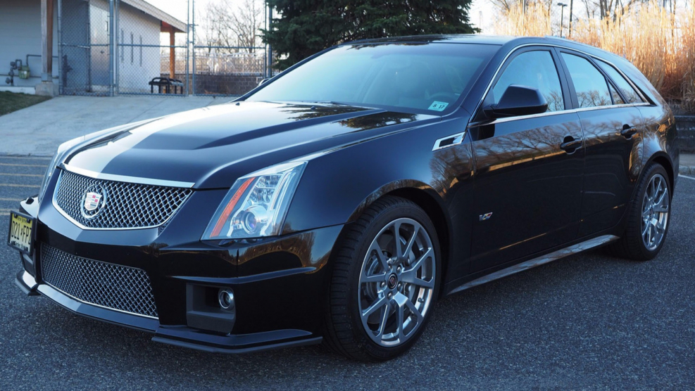 Кадиллак CTS V 2012