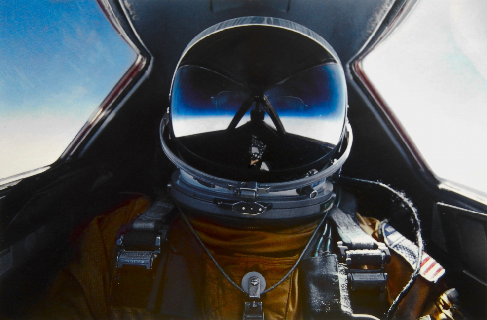 Пилот SR 71