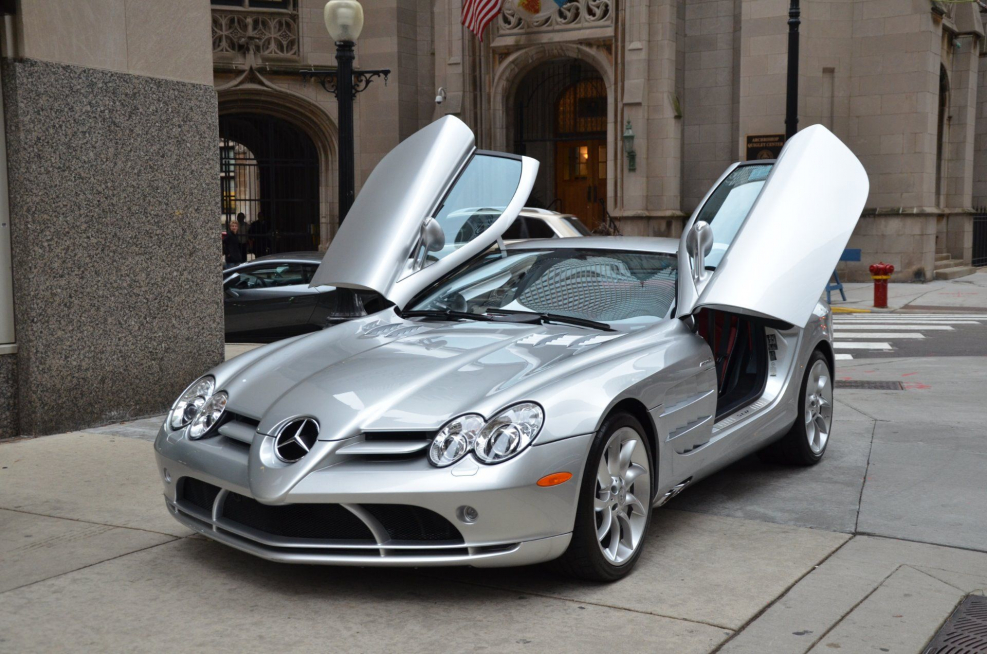 Mercedes MCLAREN SLR 2005