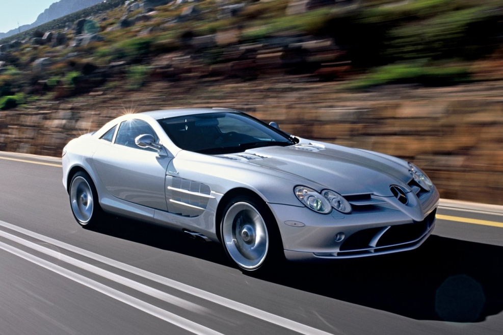 Mercedes SLR MCLAREN Black