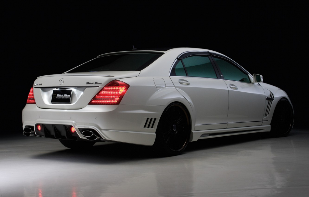 Mercedes Benz s class w221 Tuning