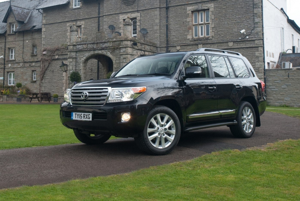Toyota Land Cruiser 200