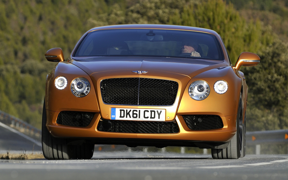 Bentley Azure 2