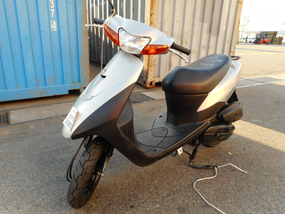 Suzuki Lets 2