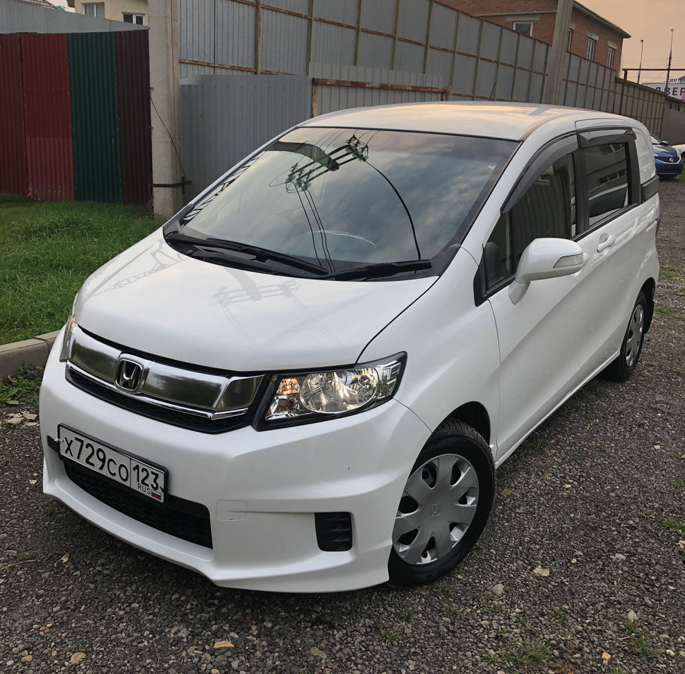 Honda freed Spike