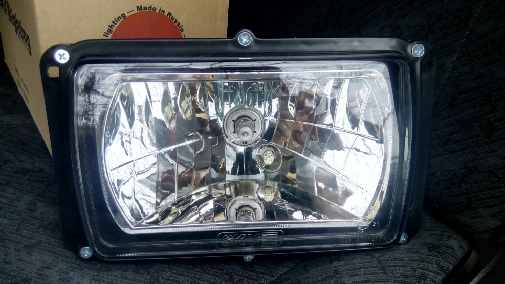 Фара КАМАЗ евро 341.3711010