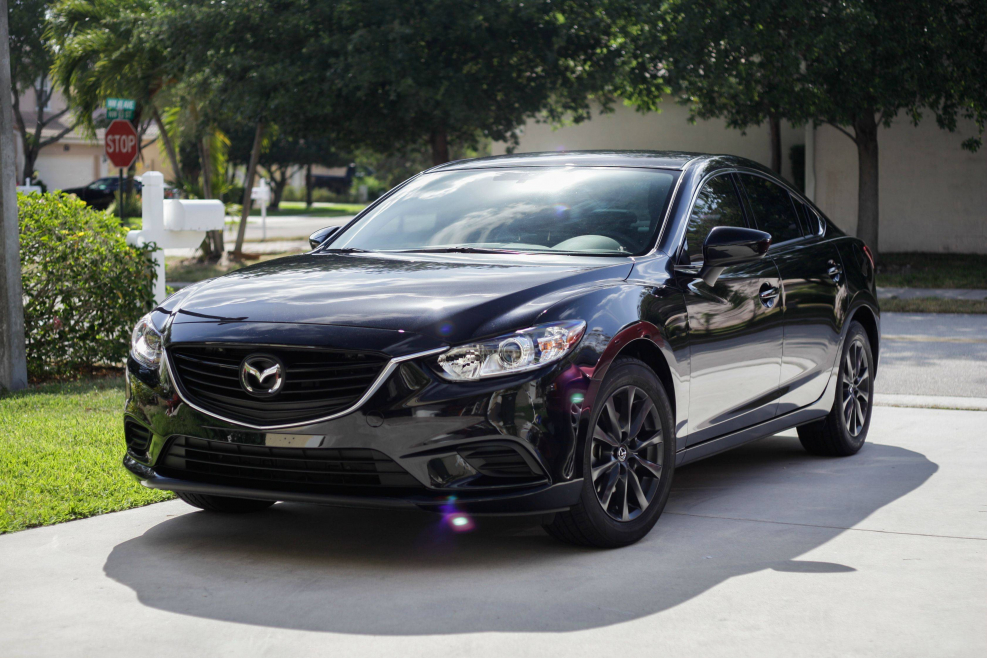 Mazda 6 черная