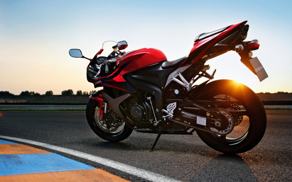 Мотоцикл Honda CBR 600