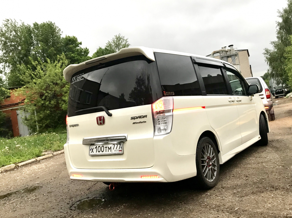 Honda Stepwgn 2002