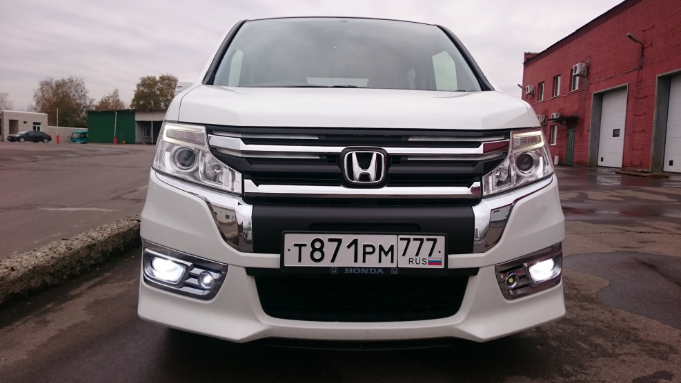 Honda Stepwgn RK modulo