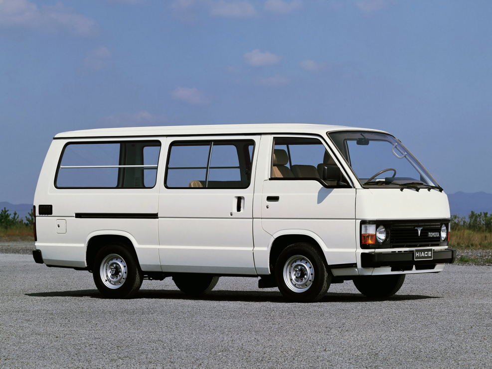 Тойота Hiace 2019