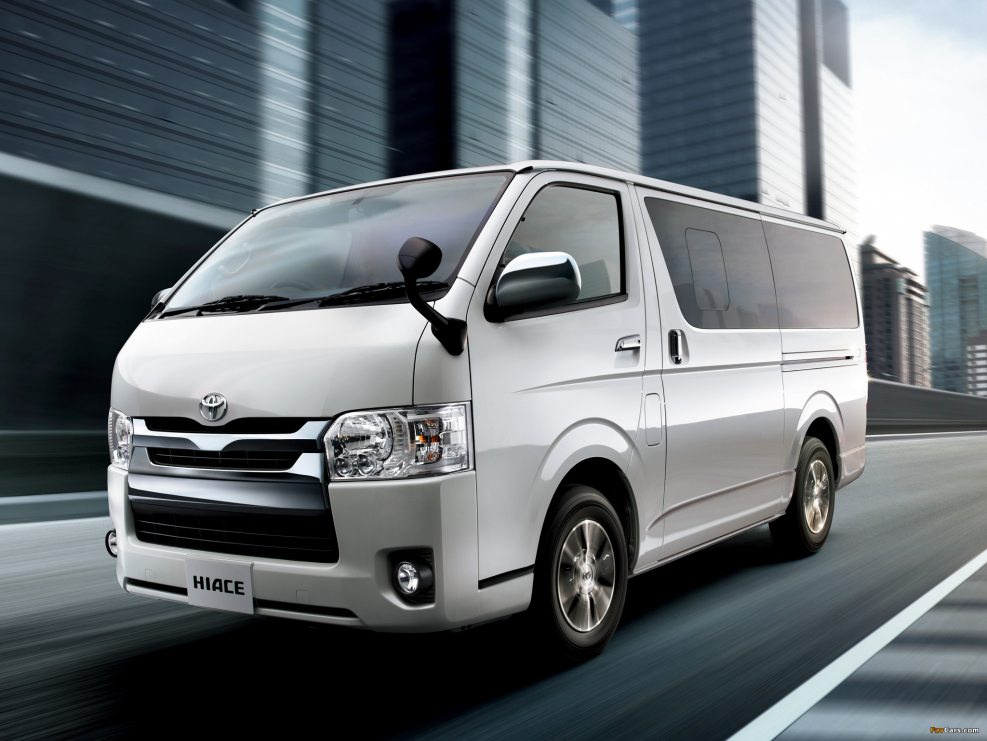 Микроавтобус Toyota Hiace 2019