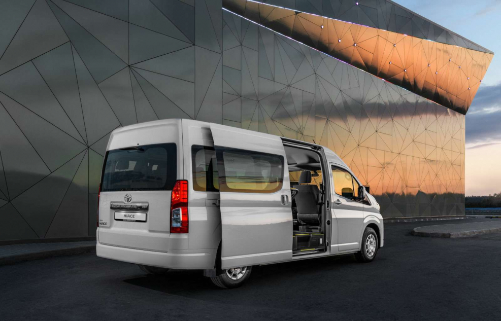 Toyota Hiace 2008