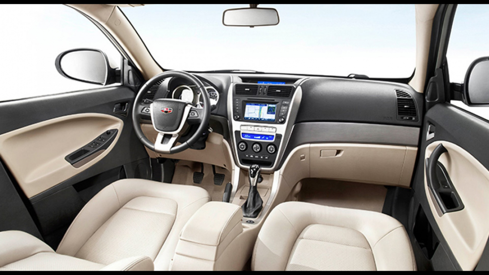 Geely Emgrand x7 интерьер