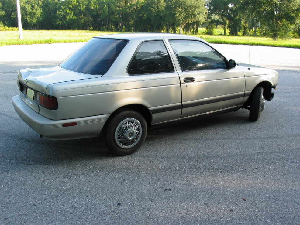 Nissan 1994