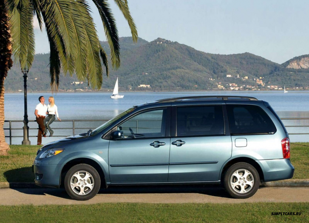 Mazda MPV 2
