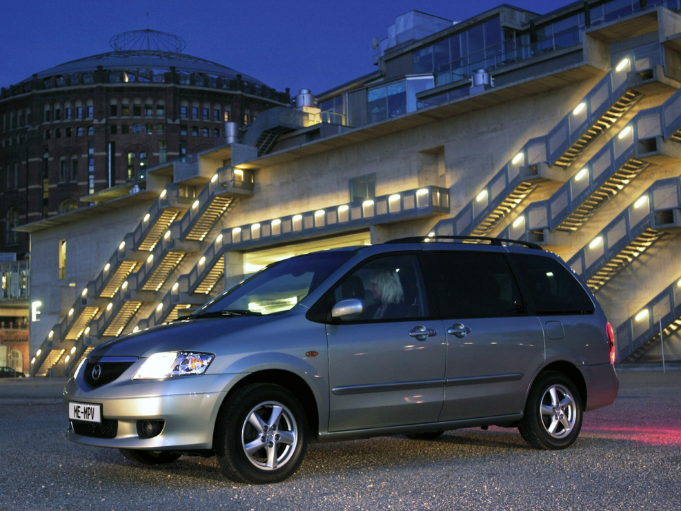 Сиденья Mazda MPV