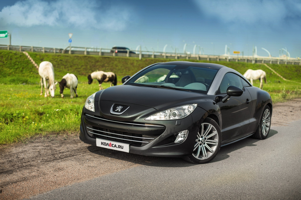Peugeot RCZ stance