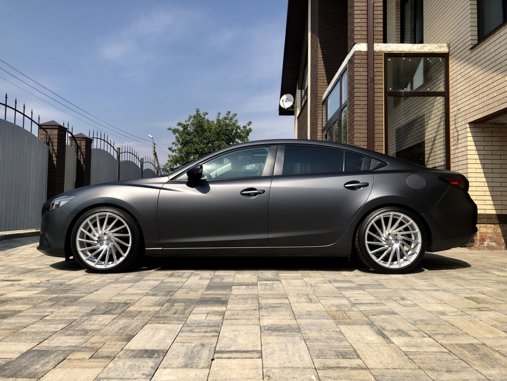 Mazda 6 GH r20