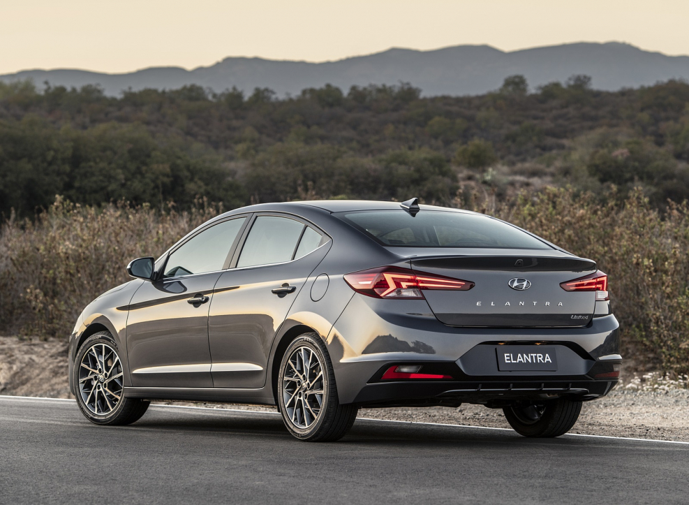 Hyundai Elantra 2011 Sport