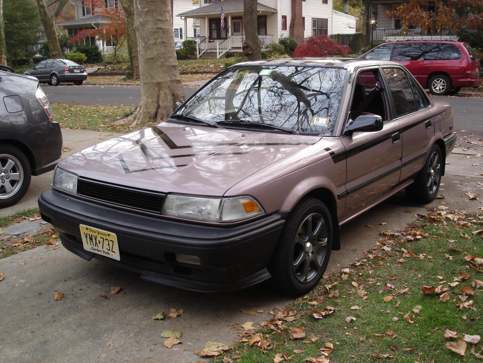 Тойота Corolla 1992