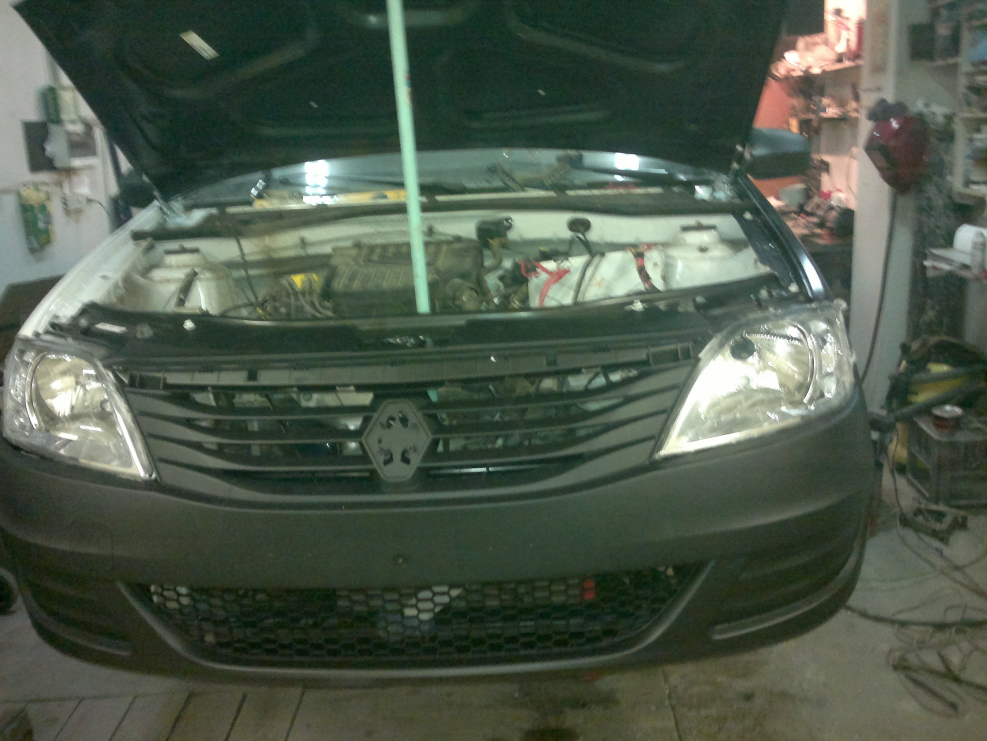 Бампер задний Renault Logan 2