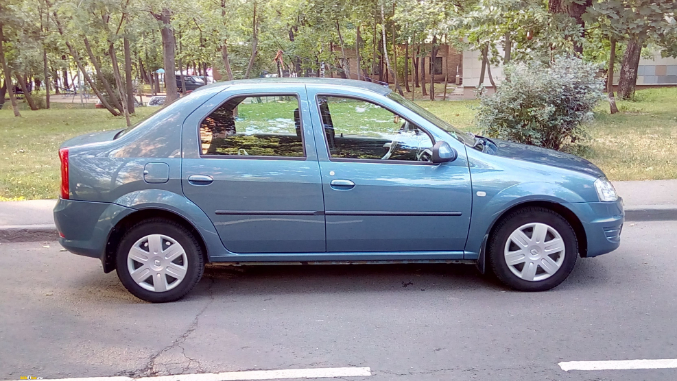 Рено Логан 2 2010
