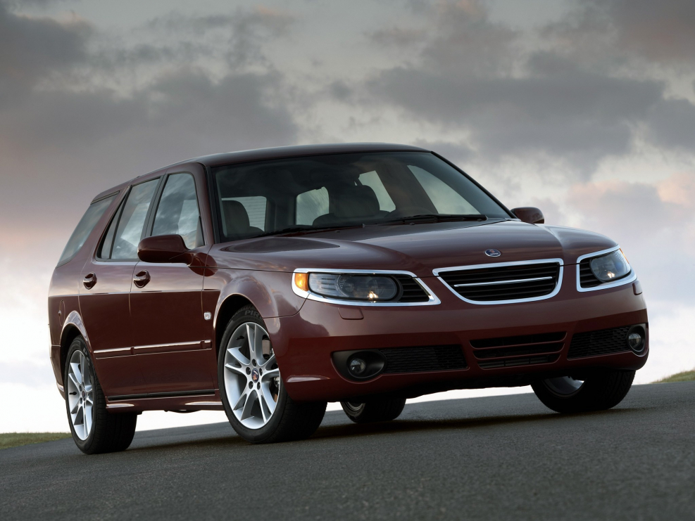 Машина Saab 9-5