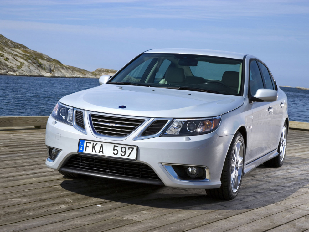 Машина Saab 9-3