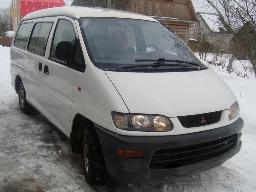 Mitsubishi Delica l400
