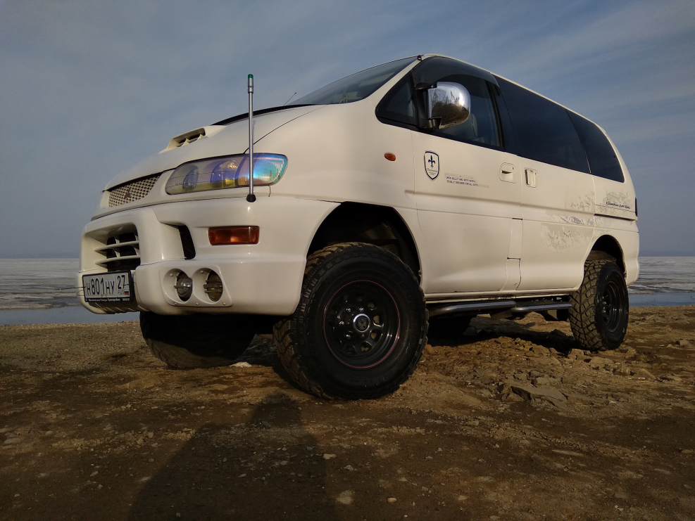 Mitsubishi Delica Space Gear 4x4 4wd