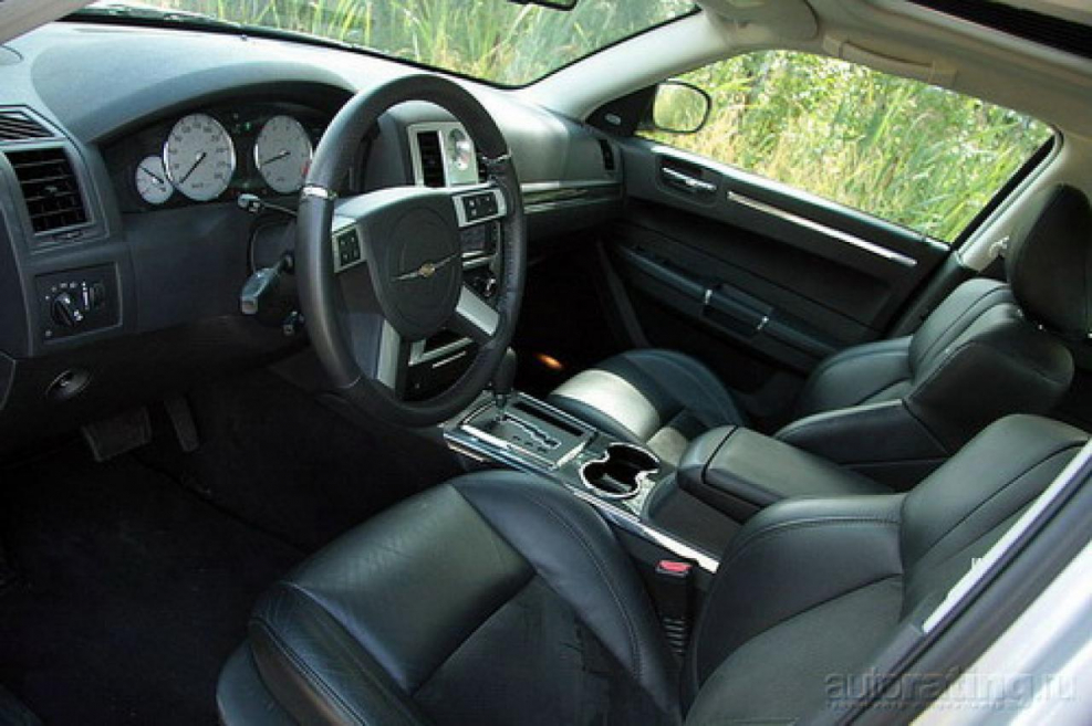 Chrysler 300c салон чёрный