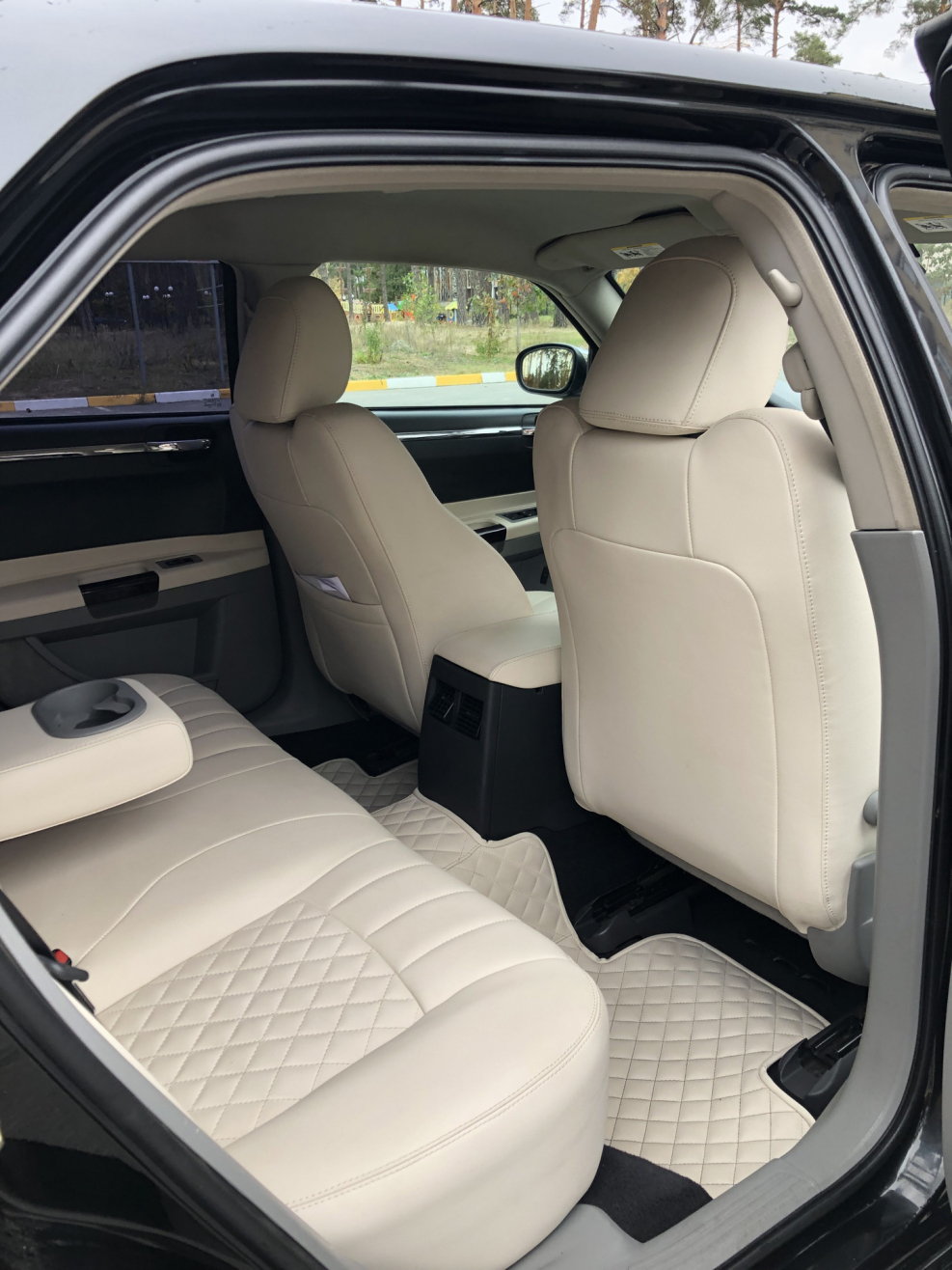 Chrysler 300 салон