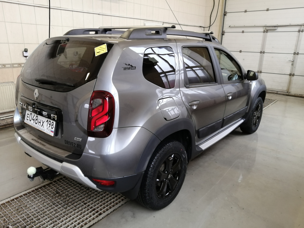 Renault Duster Adventure серый