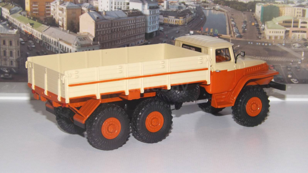 Урал c 375