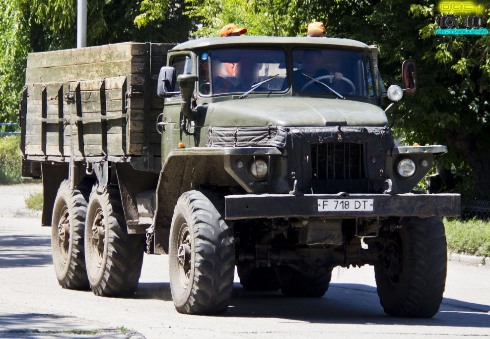 Урал-375д грузовой автомобиль