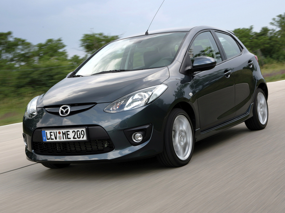 Mazda 2 2017
