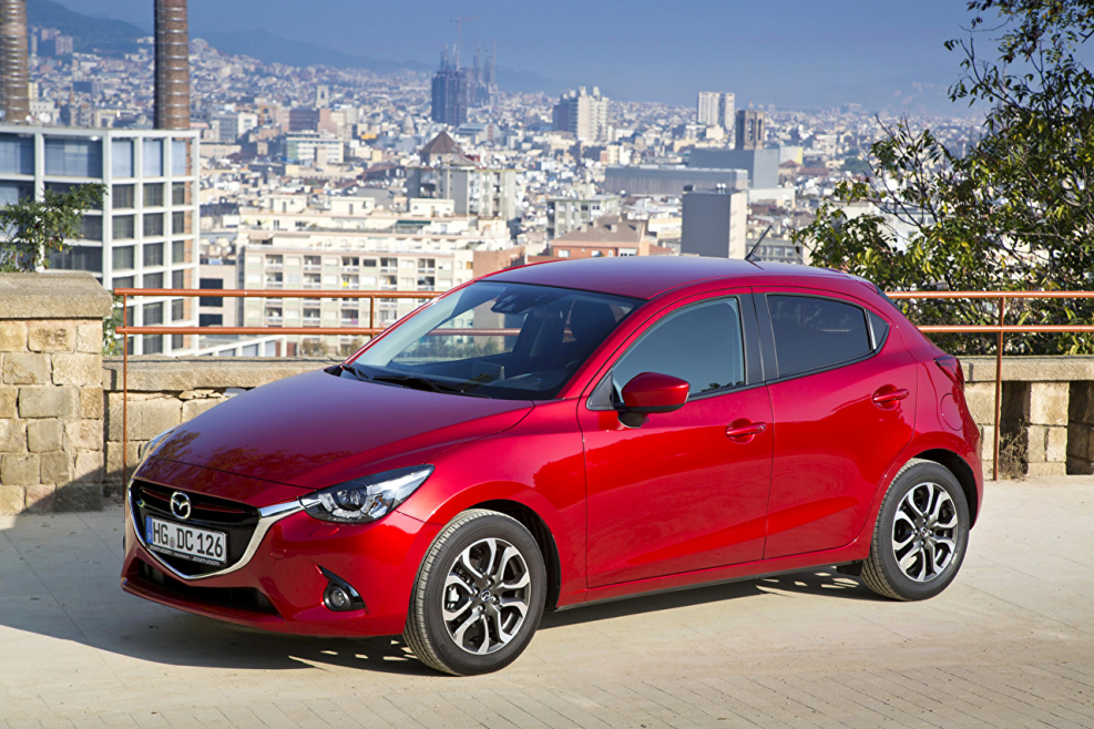 Mazda 2 хэтчбек багажник