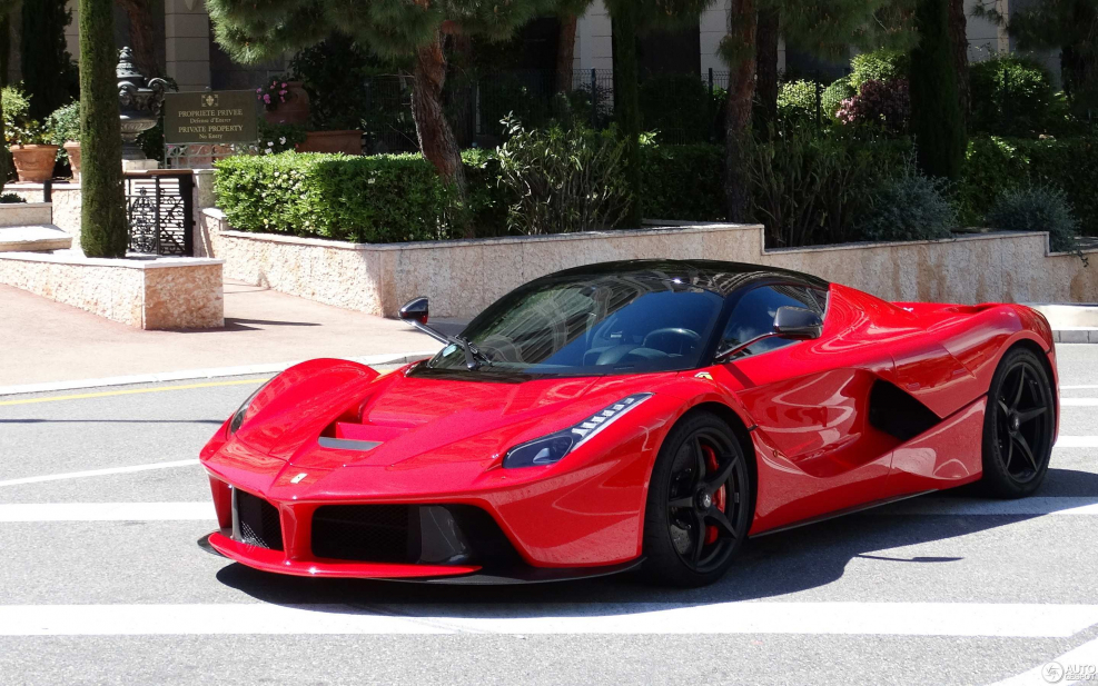 Ferrari LAFERRARI 2019