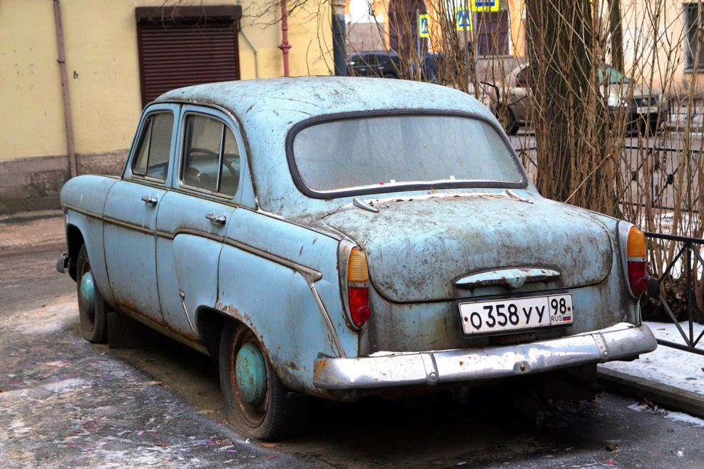 Старый Москвич 407