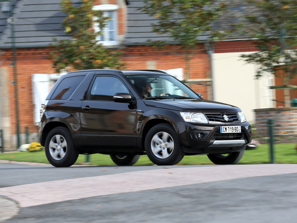 Suzuki Grand Vitara 3 трехдверный
