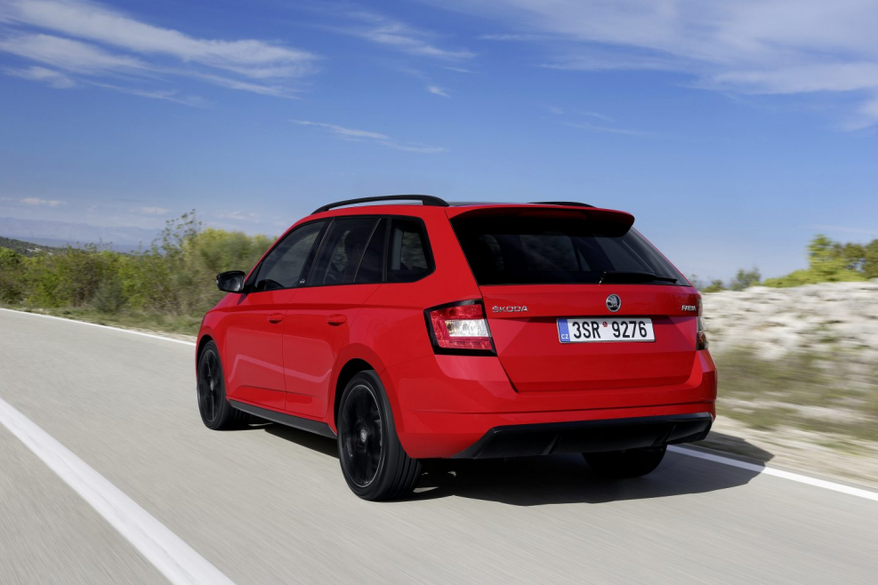 Skoda Fabia 2 белая