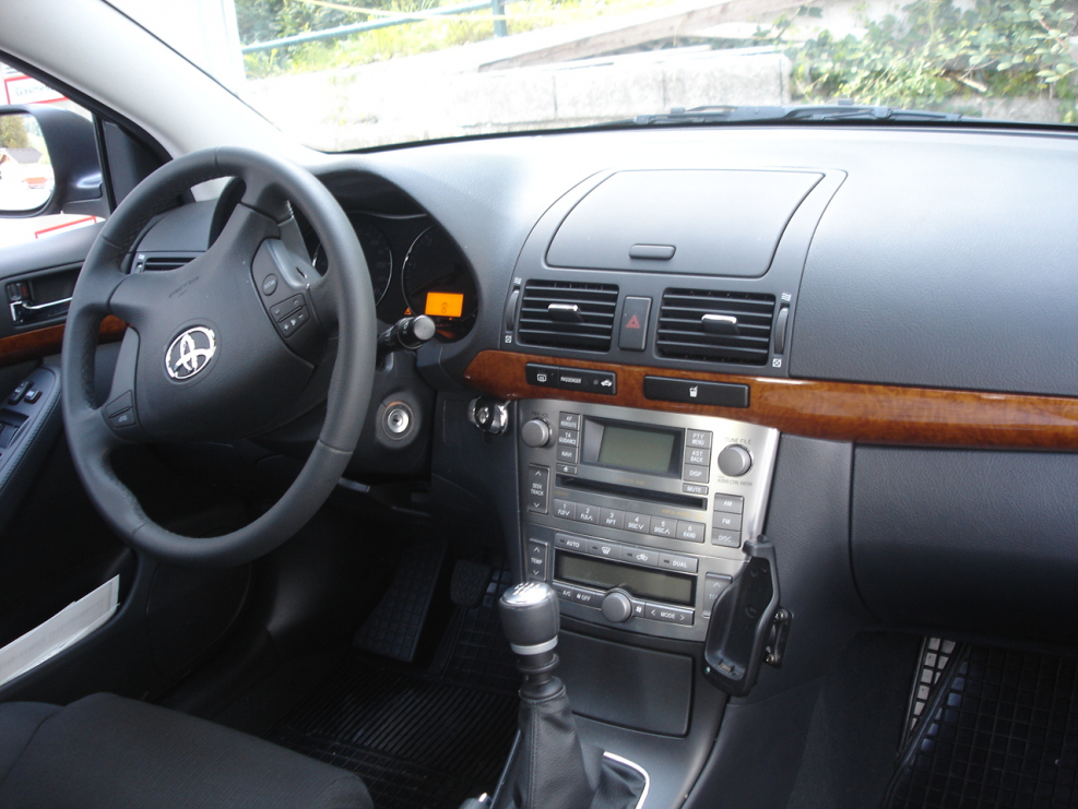 Toyota Avensis 2009