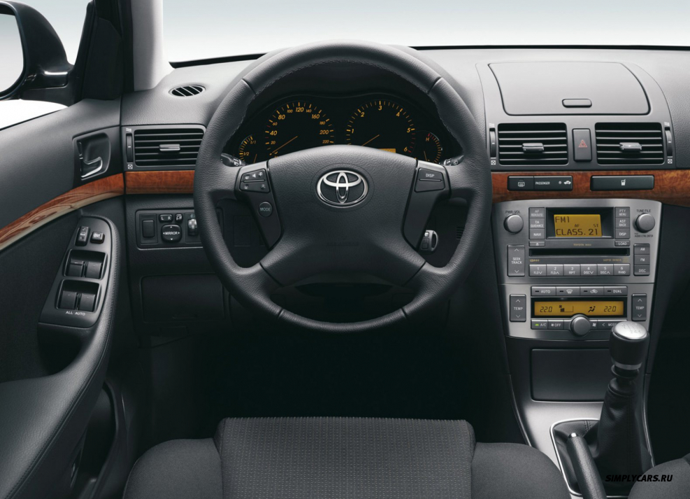 Toyota Avensis 2008 салон