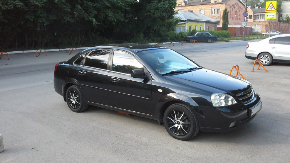 Шевроле Лачетти седан черный