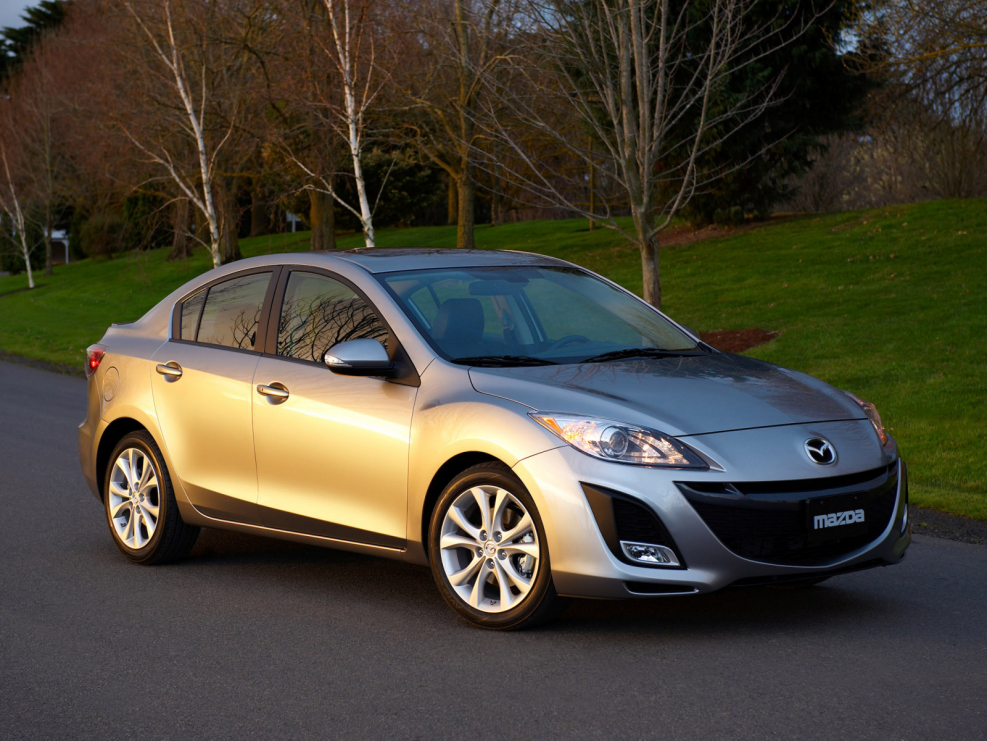 Mazda 3 2010 седан