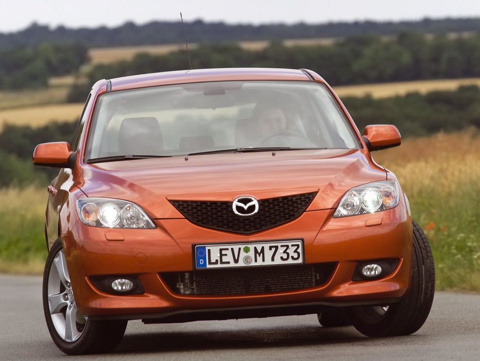 Mazda 3 2003 хэтчбек